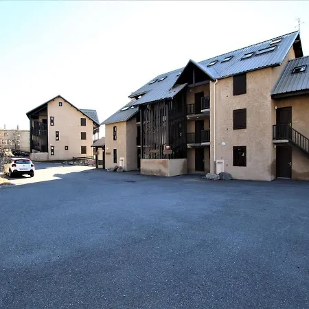 Cosy Avec Balcon, 5 Couchages, Centre Serre Chevalier, Proche Pistes Et Commerces - Fr-1-330f-50 *